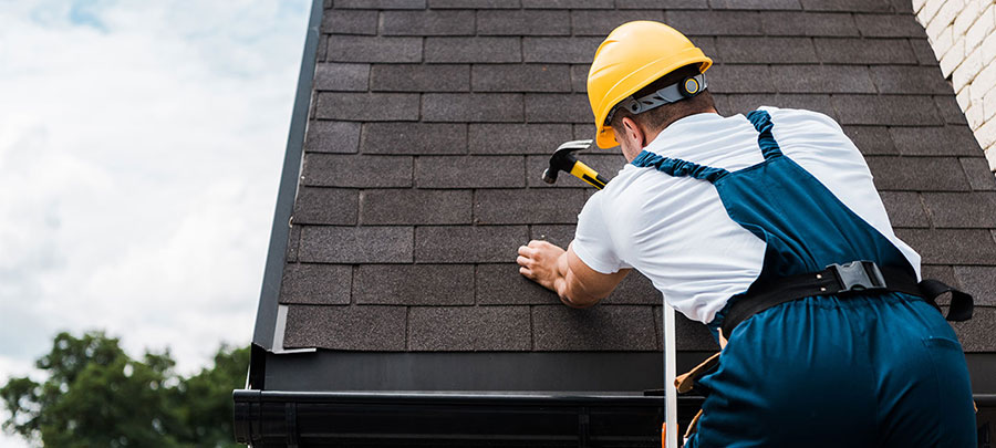Metal vs. Asphalt Shingle Roofing: Which Is Right for You?
